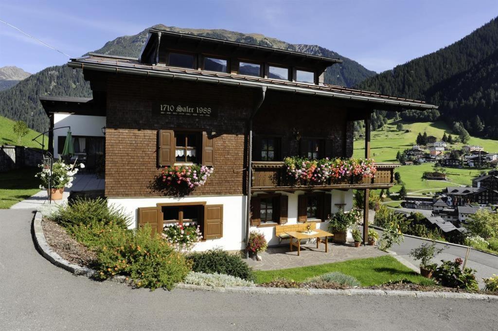 Bed and Breakfast Haus Saler Gaschurn Esterno foto