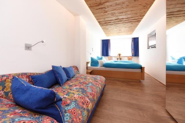 Bed and Breakfast Haus Saler Gaschurn Esterno foto